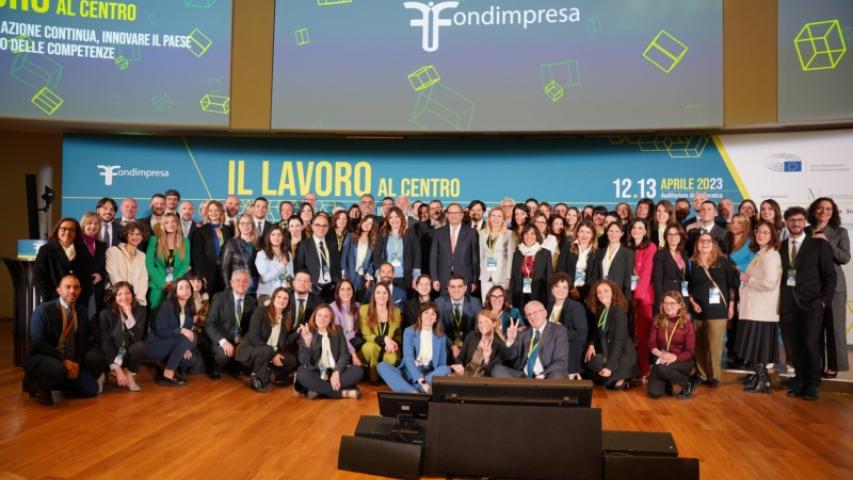 Il lavoro al centro - foto 30